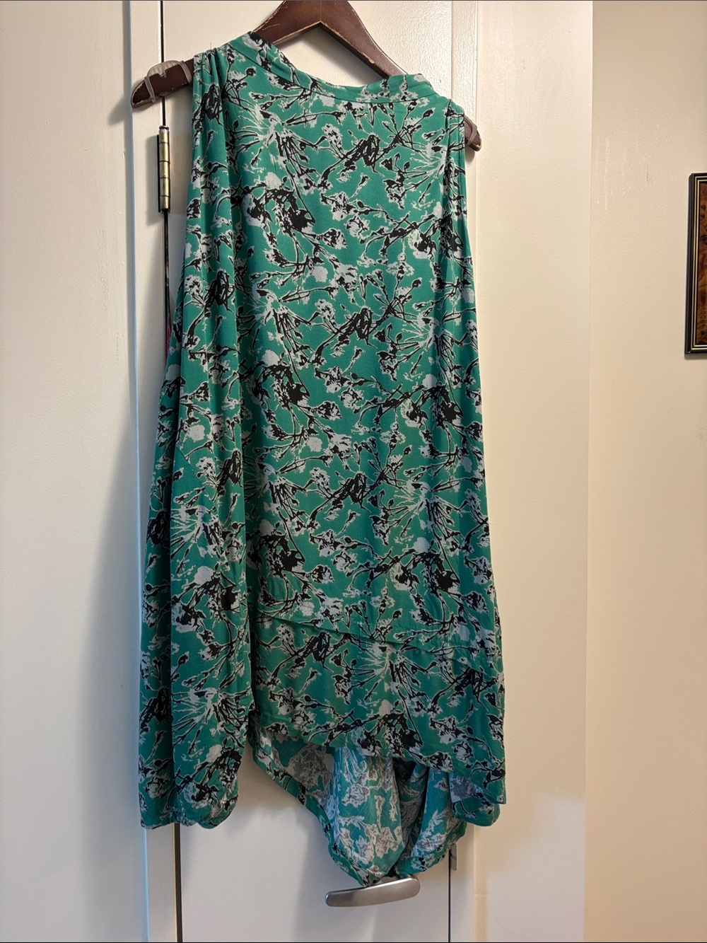 Kaliyana Floral Sleeveless Tunic Top